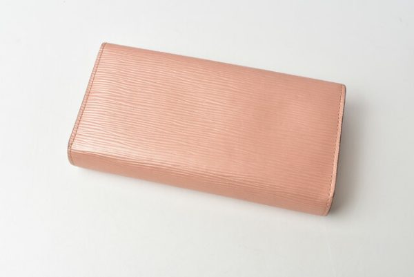 m211010 51 lv 2 Louis Vuitton Long Wallet Portefeuil Sala Epi Rose Nacre