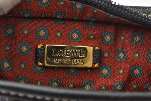 m211110 09 lo 11 Loewe Shoulder Bag Black