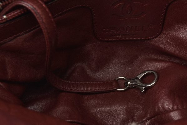 m211110 10 ch 11 Chanel Shoulder Bag Black Bordeaux