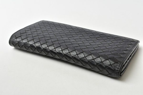 m211110 16 bv 4 Bottega Veneta Long Wallet Intrecciato Black