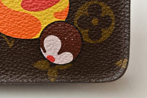 m211110 24 lv 14 Louis Vuitton Takashi Murakami Wallet Monogram Panda Brown