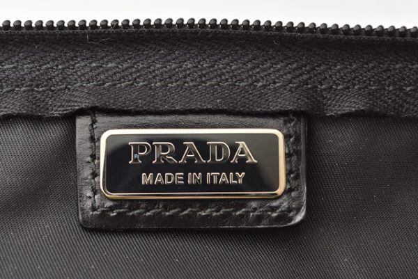 m211110 27 p 4 Prada Pouch Mini Pouch Nylon Tessuto Black