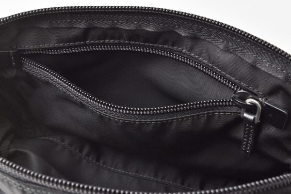 m211110 27 p 5 Prada Pouch Mini Vela Nylon Tessuto Black