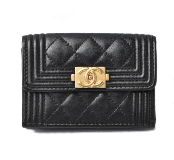 m211210 12 ch 1 Chanel 3 FWallet Lambskin Black