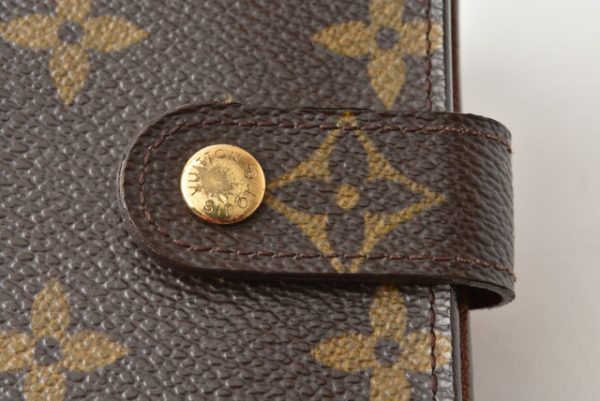 m211210 18 lv 3 Louis Vuitton Folding Wallet Monogram