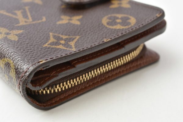 m211210 18 lv 5 Louis Vuitton Folding Wallet Monogram