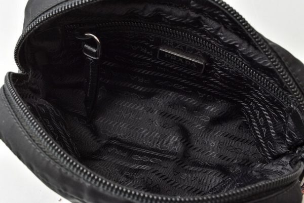 m211210 32 p 2 Prada Pouch Accessory Case Tessuto Nylon Black