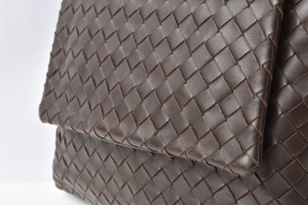 m211210 37 bv 11 Bottega Veneta Handbag Brown