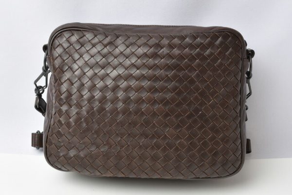 m211210 52 bv 4 Bottega Veneta Shoulder Bag Intrecciato Brown