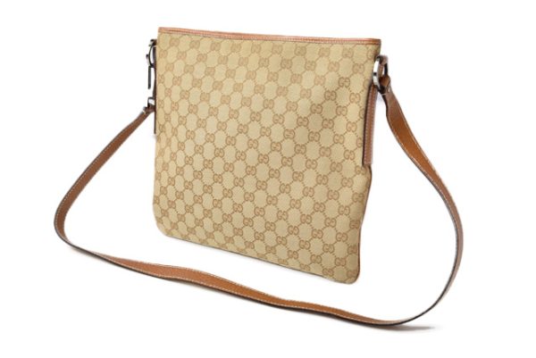 m211210 56 g 6 Gucci Messenger Bag GG Beige