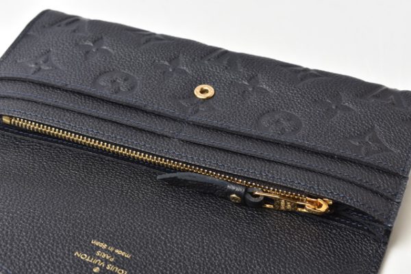 m2201 34 lv 8 Louis Vuitton Long Wallet Curieuse Monogram Empreinte