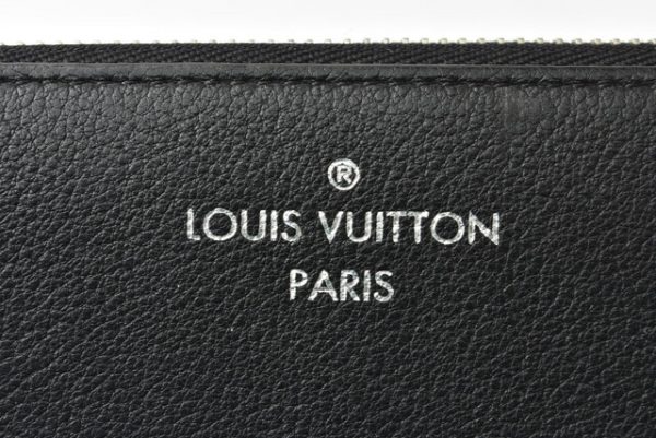 m2201 48 lv 4 Louis Vuitton Portefeuille Comet Wallet