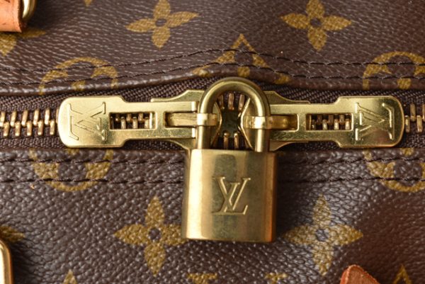 m2203 12 lv 4 Louis Vuitton Keepall 55 Monogram Shoulder Bag