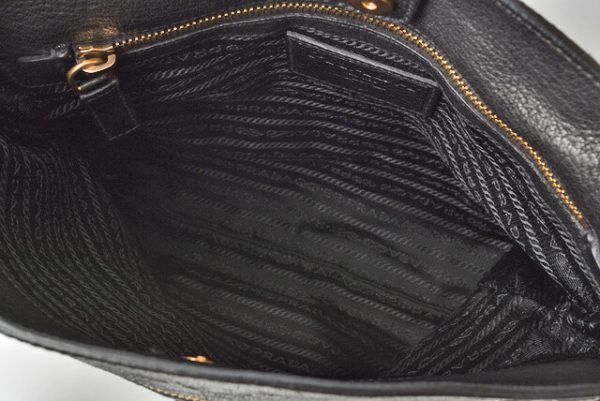 m2203 15 p 11 Prada Messenger Bag Soft Nero