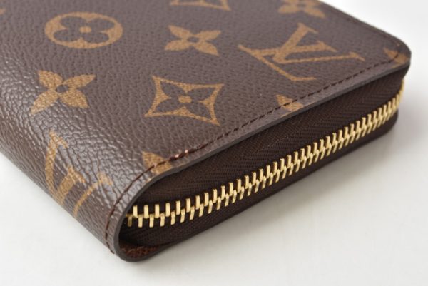 m2203 34 lv 8 Louis Vuitton Zippy Wallet Monogram