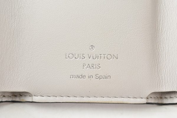 m2203 40 lv 8 Louis Vuitton Mini Wallet Discovery Wallet Taigarama Antarctica