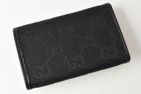 m2203 41 g 3 Gucci Key Case GG Black