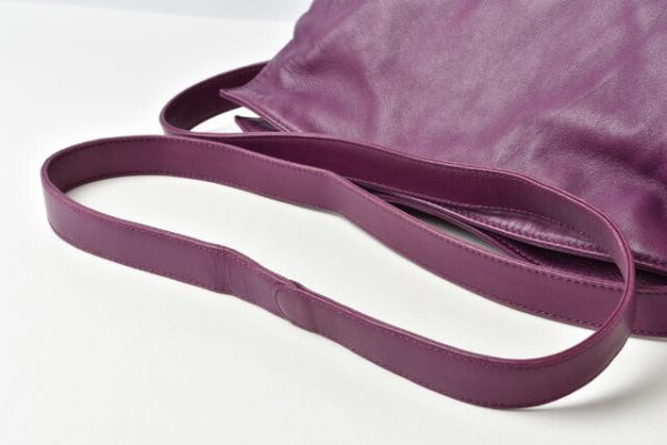 m2204 09 lo 10 Loewe Shoulder Bag Lambskin Purple