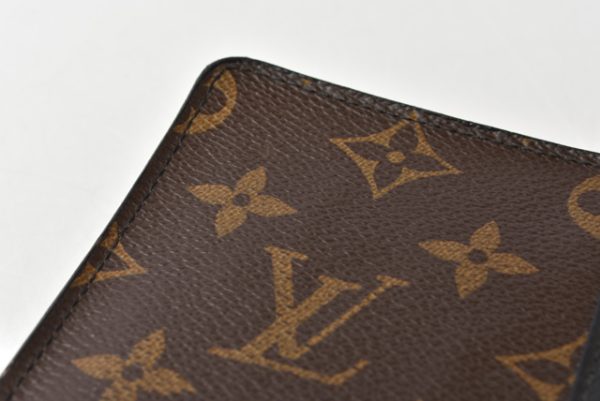 m2204 17 lv 3 Louis Vuitton Tanon Wallet Long Monogram Macassar