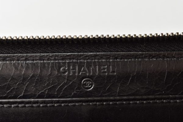 m2204 18 ch 11 CHANEL Long Wallet Black