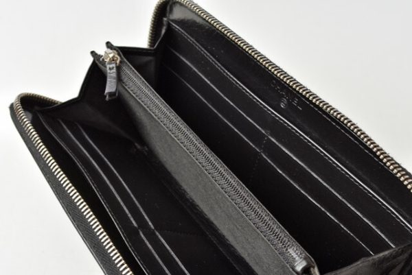 m2204 18 ch 8 Chanel Long Wallet Votez Coco Black