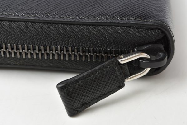 m2204 22 p 4 Prada Long Wallet Saffiano Black Brown