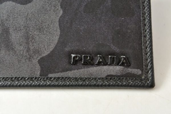 m2204 35 p 4 Prada Card Case Card Holder Camouflage Black