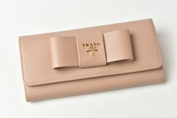 m2204 40 p 2 Prada Long Wallet Saffiano Fiocco Cammelo