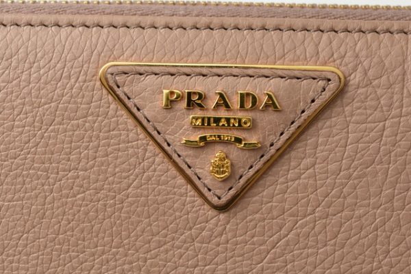 m2204 60 p 4 Prada Long Wallet Saffiano Triang Beige