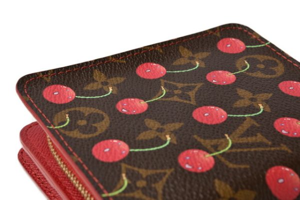 m2205 01 lv 8 Louis Vuitton Wallet Monogram Cherry