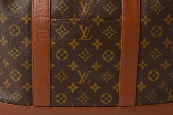 m2205 03 lv 3 Louis Vuitton Sac Weekend GM Monogram Tote Bag