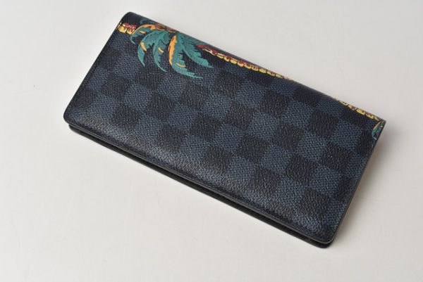 m2205 11 lv 2 Louis Vuitton Brother Wallet Long Damier Cobalt Jungle