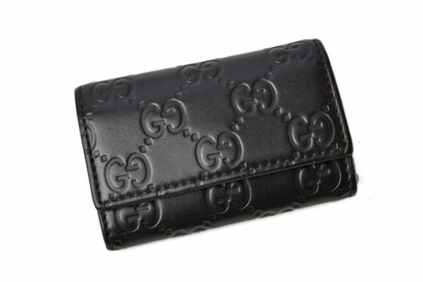 m2205 18 g 2 Gucci Key Case Guccisima Black