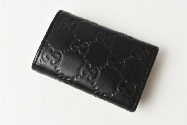 m2205 18 g 3 Gucci Key Case Guccisima Black