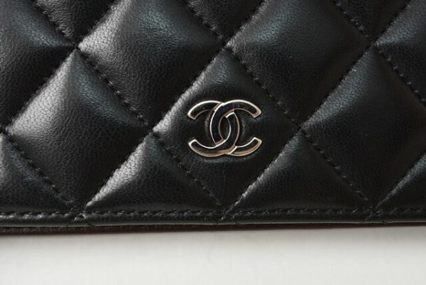 m2205 24 ch 13 CHANEL Long Wallet Timeless Lambskin Black Bordeaux