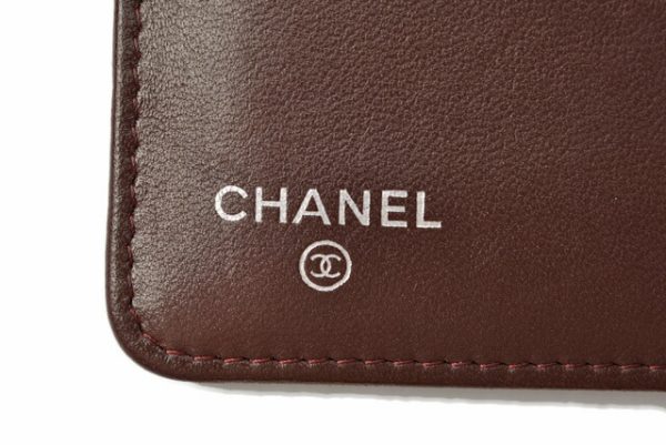 m2205 24 ch 6 CHANEL Long Wallet Timeless Lambskin Black Bordeaux