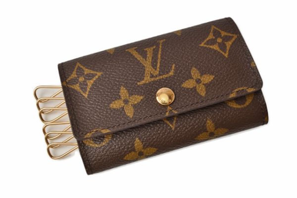 m2205 26 lv 2 Louis Vuitton Key Case Multicle Monogram