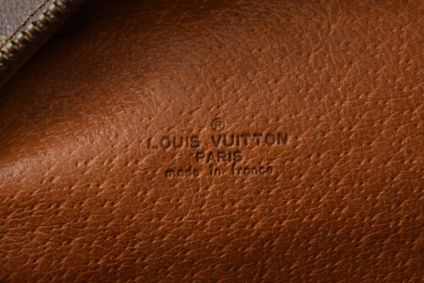 m2207 53 lv 6 Louis Vuitton Shoulder Bag Pochette Nile Monogram