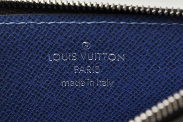 m2208 10 lv 5 Louis Vuitton Coin Case Card Case Pouch Taigarama Cobalt