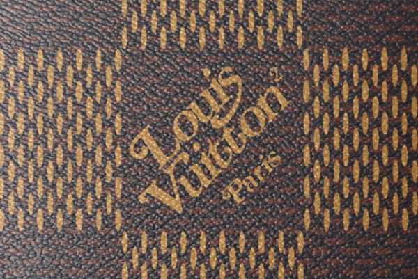 m2209 42 lv 6 Louis Vuitton Cahier Clemence Notebook Damier Brown