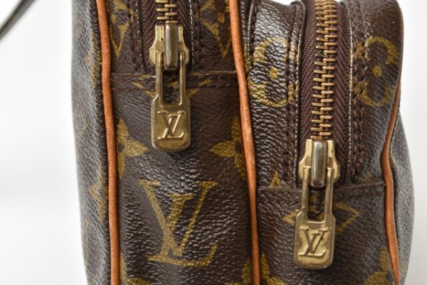 m2210 13 lv 4 Louis Vuitton Shoulder Bag Pochette Mini Amazon Monogram