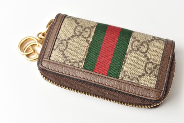 m2210 2 g 3 Gucci Key Case Ophidia GG Supreme