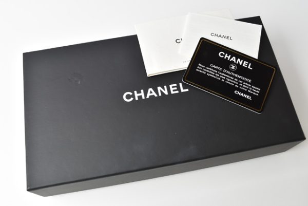 m2210 23 ch 12 CHANEL Coin Case Mini Wallet Wallet Caviar Skin Black