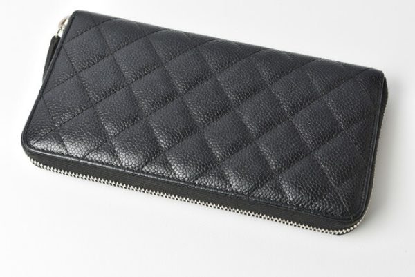 m2210 23 ch 2 CHANEL Long Wallet Quilted Matelasse Caviar Skin Black