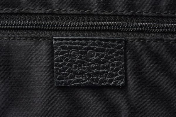 m2210 35 g 6 Gucci Messenger Bag GG Denim Black