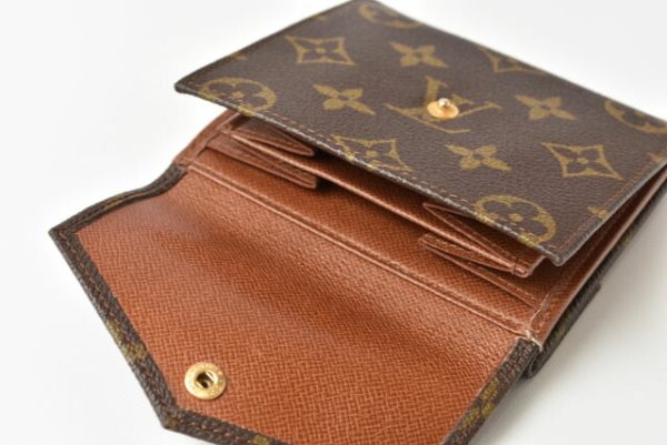 m2211 11 lv 11 Louis Vuitton Wallet Monogram