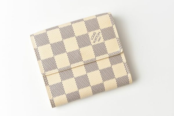 m2211 49 lv 3 Louis Vuitton Elise Wallet FDamier Azur