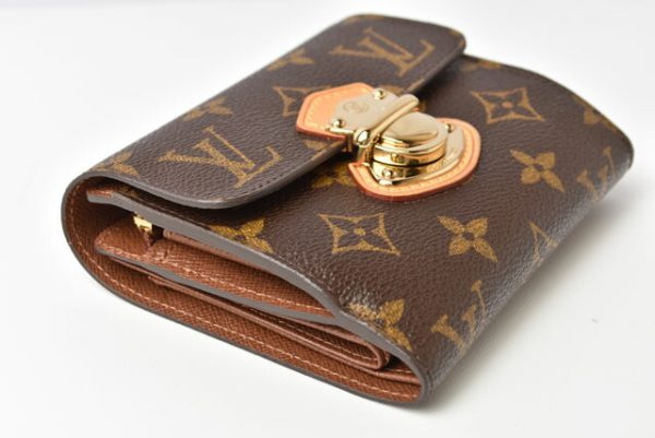 m2211 50 lv 6 Louis Vuitton Porte Feuille Wallet Monogram Brown