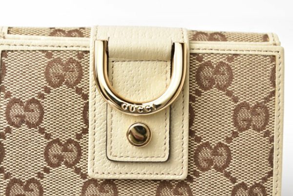 m221216 49 g 3 Gucci Wallet GG Beige