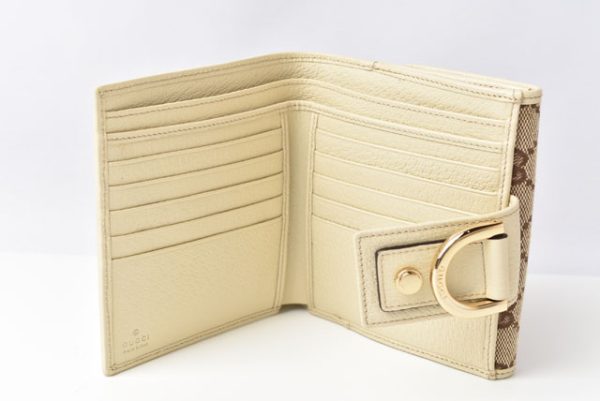 m221216 49 g 5 Gucci Wallet GG Beige